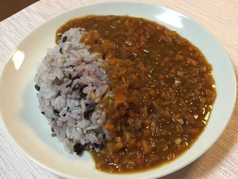 ヘルシー！雑穀カレー